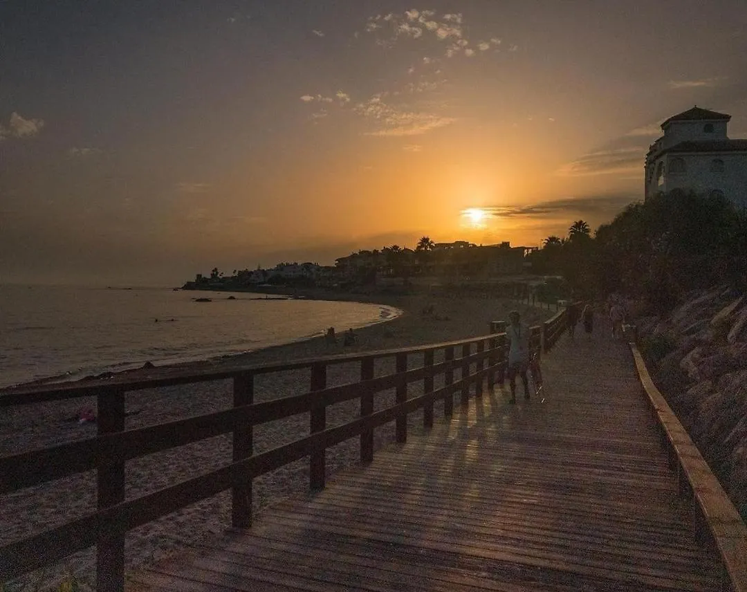 Cozy Studio Near The Beach Sitio de Calahonda Daire